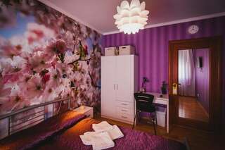 Мини-отель Три зайца Мурманск Двухместный номер с 1 кроватью и общей ванной комнатой-3