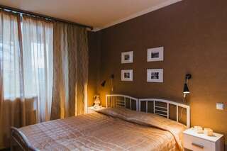 Мини-отель Три зайца Мурманск-1