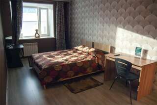 Мини-отель Три зайца Мурманск Двухместный номер с 1 кроватью и общей ванной комнатой-2